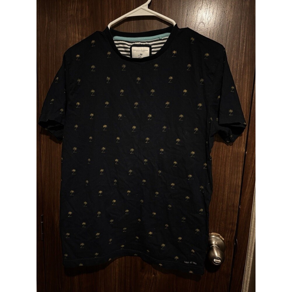 Denim & Flower Ricky Singh Palm Tree Print Navy Mens Medium Tshirt